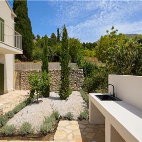 4 Bedroom villa with pool in Mlini, Sleeps 8